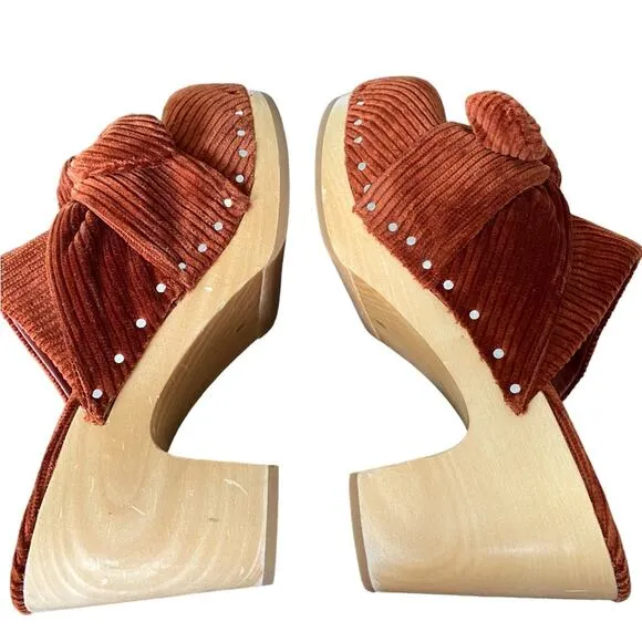 Loeffler Randall Neko Rust Corduroy Stud Clogs Wooden size 6