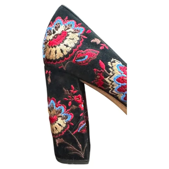 Loeffler Randall Sydnee Black Floral Suede Embroidery High Block Heel Pumps Sz 6