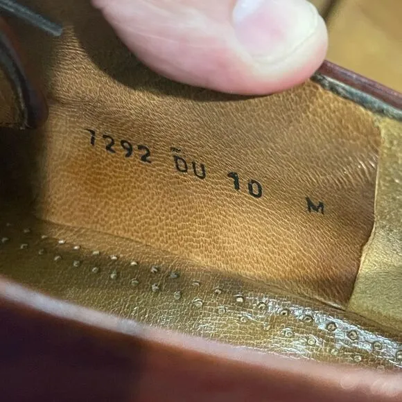 Lorenzo Banfi Stitched Oxfords. Made in Italy. Size 10M.
