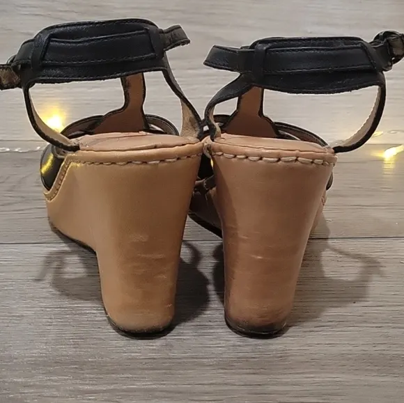 LOT Of 3 Pairs Womens BORN Comfort Heels Open Toe Platform Sandals Size 7