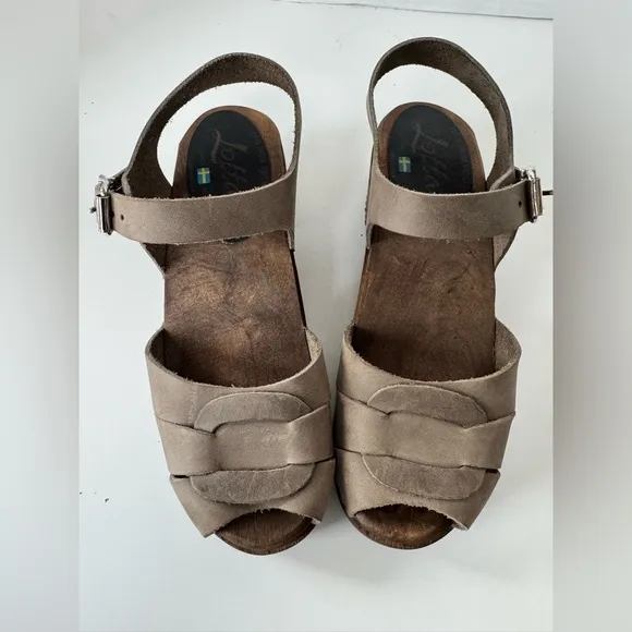 Lotta from Stockholm low peep toe taupe clogs wooden sandals shoes 37
