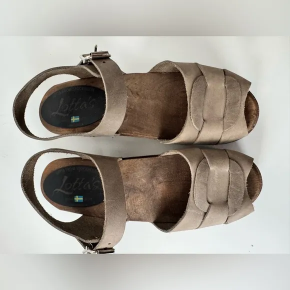 Lotta from Stockholm low peep toe taupe clogs wooden sandals shoes 37