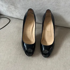 Louboutin Prive Open toe pump
