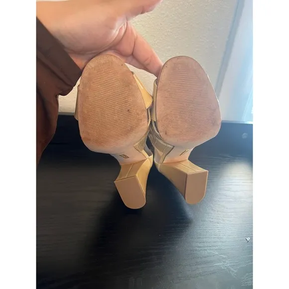 Louise Et Cie Kriztsa Block Heel Nude Cream Heels Size 8