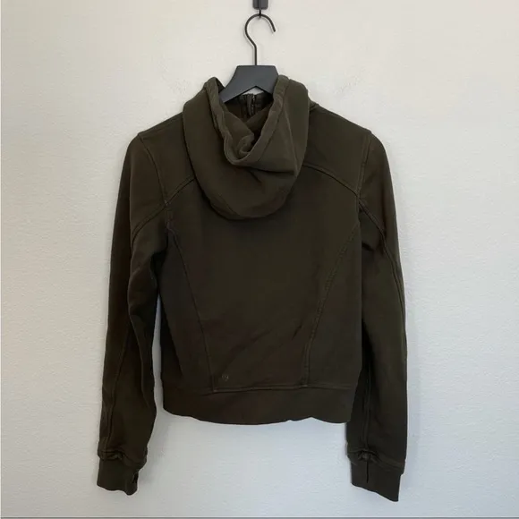 Lululemon Womens Size 4 dark Olive green Press Pause zip up Cotton Hoodie Jacket