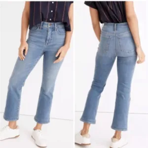 Madewell Cali Demi-Boot Jeans in Dorrance Wash Tencel Denim Size 32