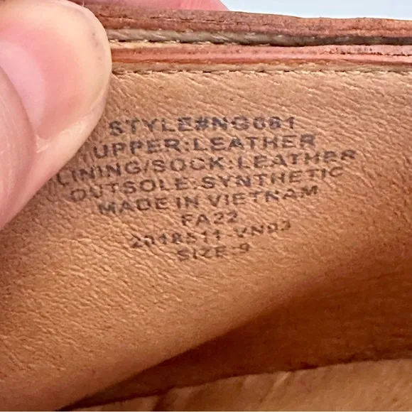Madewell Cecile clog in oiled leather English saddle, size 9