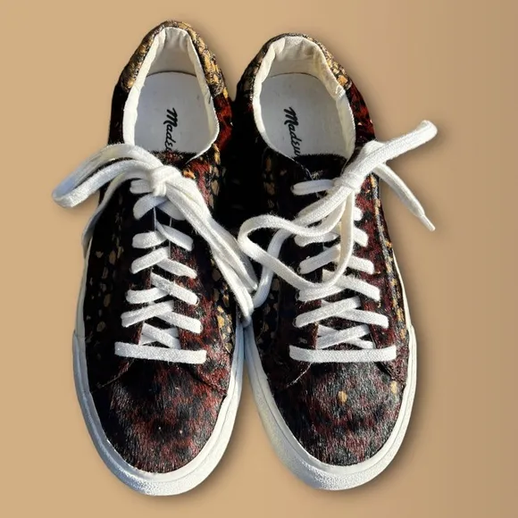 MADEWELL Genuine Calf Hair Sidewalk Low-Top Sneakers in Painted Leopard Size 6.5