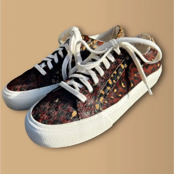 MADEWELL Genuine Calf Hair Sidewalk Low-Top Sneakers in Painted Leopard Size 6.5