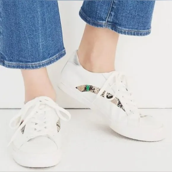 Madewell Sidewalk Low-Top Leather Sneakers in Metallic Snale Multicolored Size 7