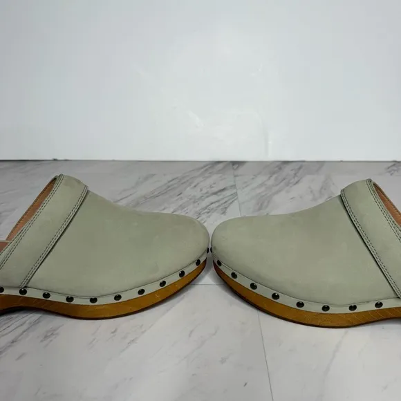 Madewell The Cecily Green Nubuck Clog 7 1/2