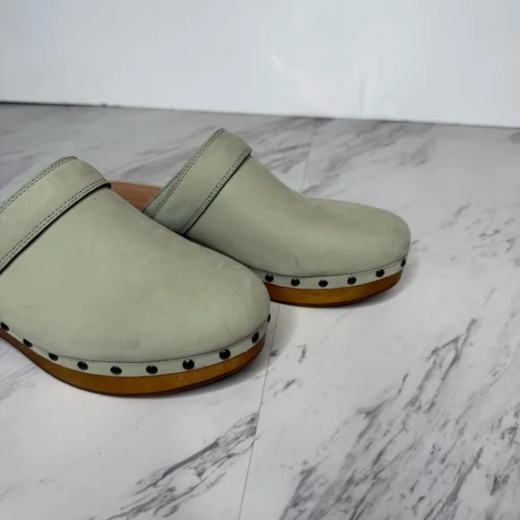 Madewell The Cecily Green Nubuck Clog 7 1/2