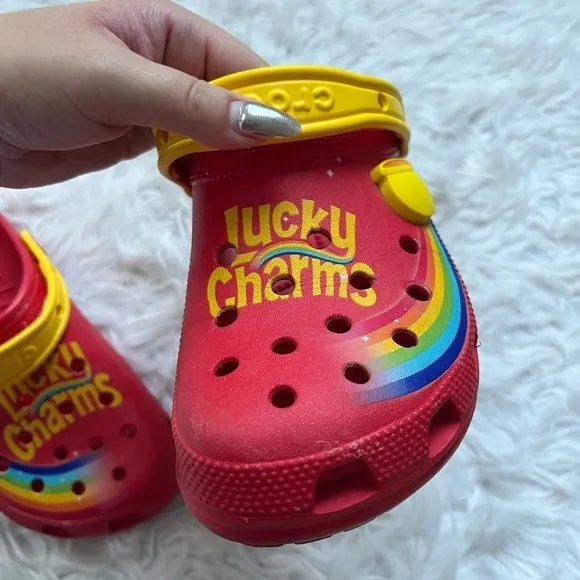 MAGICALLY DELISH 🍀 Lucky Charms Crocs Limited Edition Size Mens 8 Womens 10 🍀✨