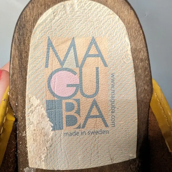 Maguba Sweden 39 sunny yellow leather 2.5&quot; heeled wood sole clog mule slides