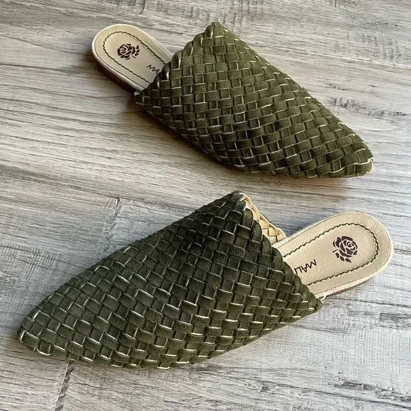 Maliparmi Woven Leather Mule Slides Pointed Toe Leather Sole Olive Green SZ 8