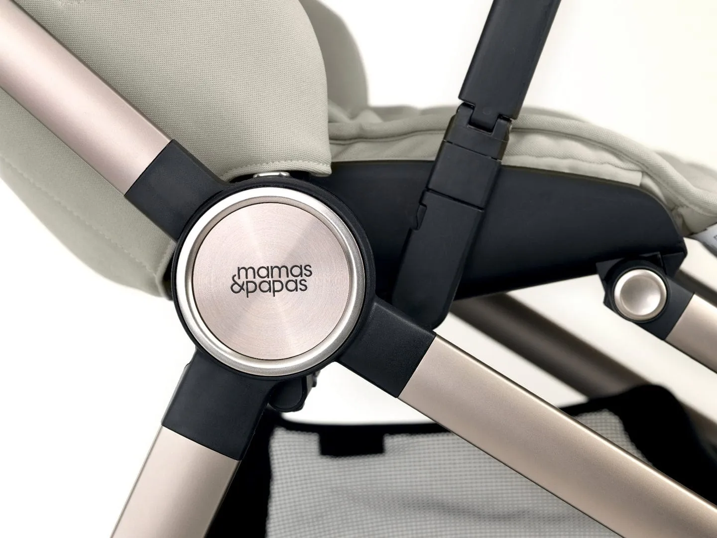 Mamas & Papas Vardo (Pebble 360 PRO2) Travel System - Shell