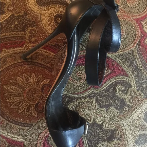 Manolo Blahnik Black High Heels