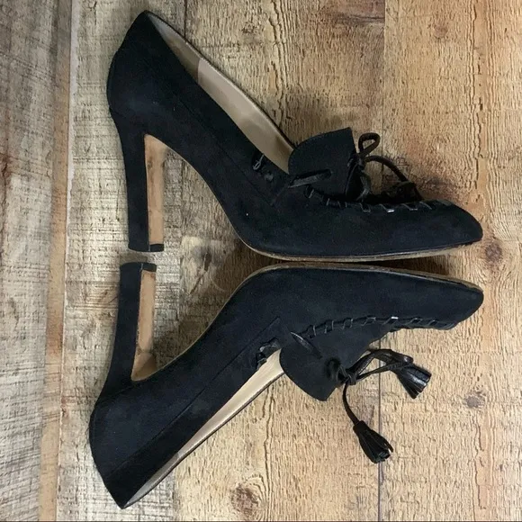 Manolo Blahnik black suede whipstitched tassel heels Size 38.5 8.5