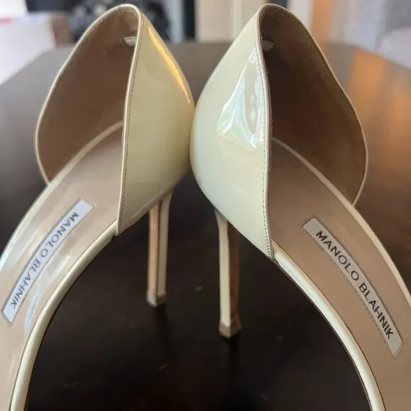 Manolo Blahnik Catalina Open Toe Heels Size 41 Patent Leather Beige Cream 4.5&quot;