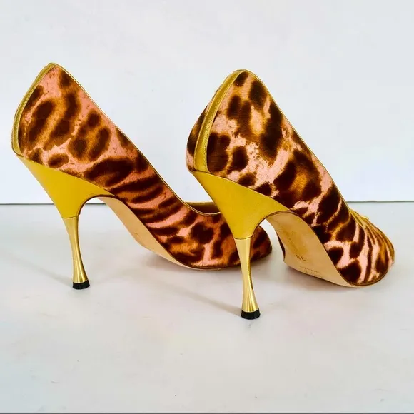 Manolo Blahnik pink gold beige animal print heels 38