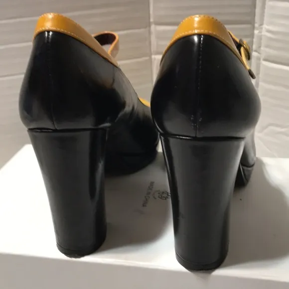 Marc by Marc Jacobs leather platform block heels. EUC