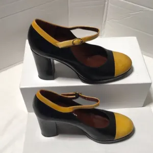 Marc by Marc Jacobs leather platform block heels. EUC