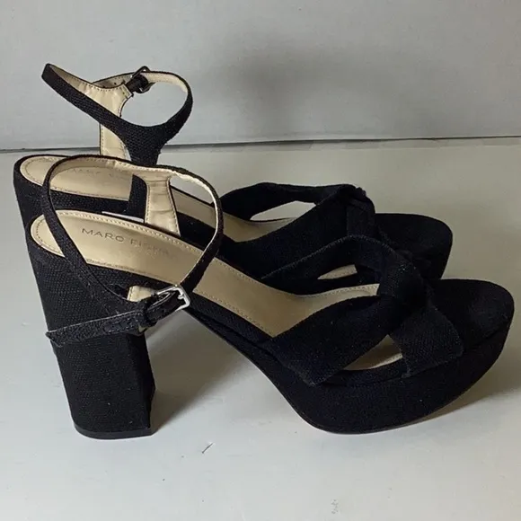 Marc Fisher Womens Deren  Floral Print Open Toe Block Heels. No Box