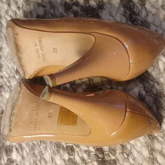 Marc Jacobs  heels