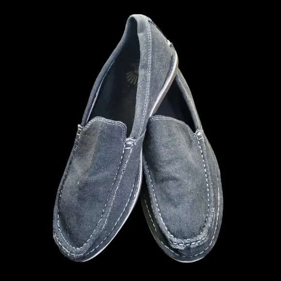 Margaritaville Mens Santa Cruz Distressed Grey Canvas Slip ons. Size 11.5 US.