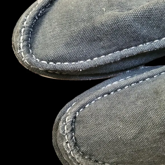 Margaritaville Mens Santa Cruz Distressed Grey Canvas Slip ons. Size 11.5 US.