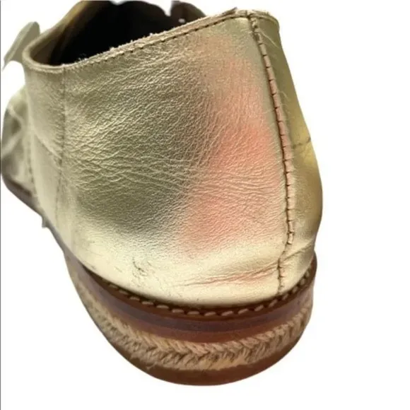 Matt Bernson Gold Metallic Oxfords size 9.5