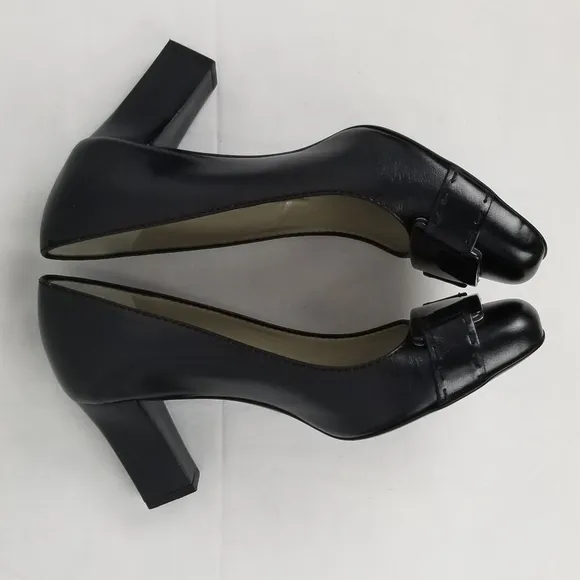 MaxMara Black Leather Block Heels Pumps size 38.5