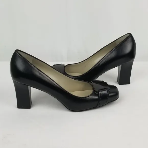 MaxMara Black Leather Block Heels Pumps size 38.5