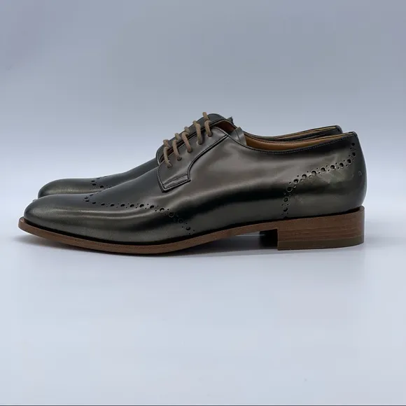 MaxMara Rich Olive Green Lace Up Oxfords.
