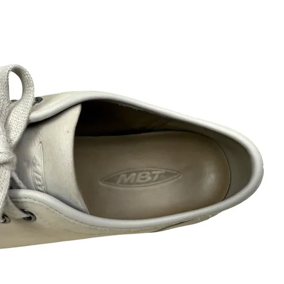 MBT Womens Walking Shoes Sneakers Rocker Bottom Comfort Taupe Size 9-9.5