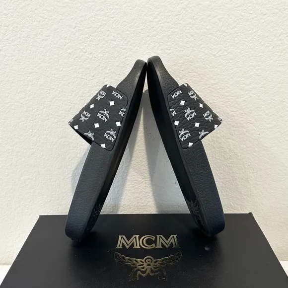 MCM Women Monogram Print Slide black and white, Size 6, New in Box