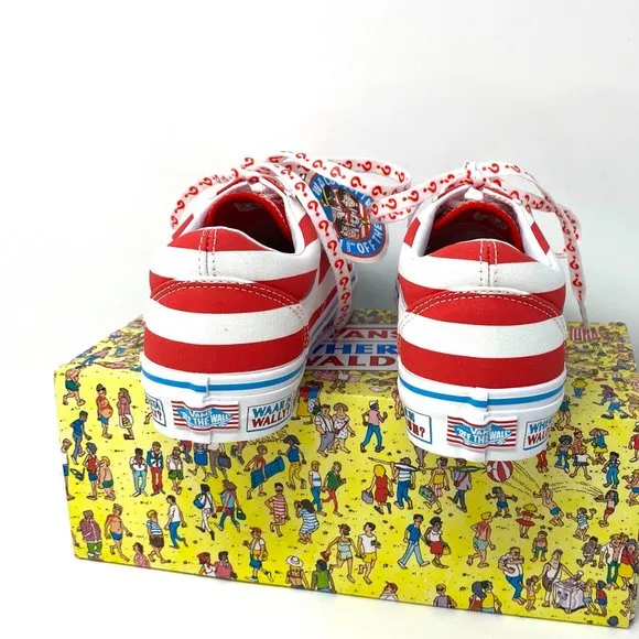 💖MEGA SALE💖VANS &amp; Where's Waldo Old Skool Canvas Red White Men's VN0A3WKT3UV
