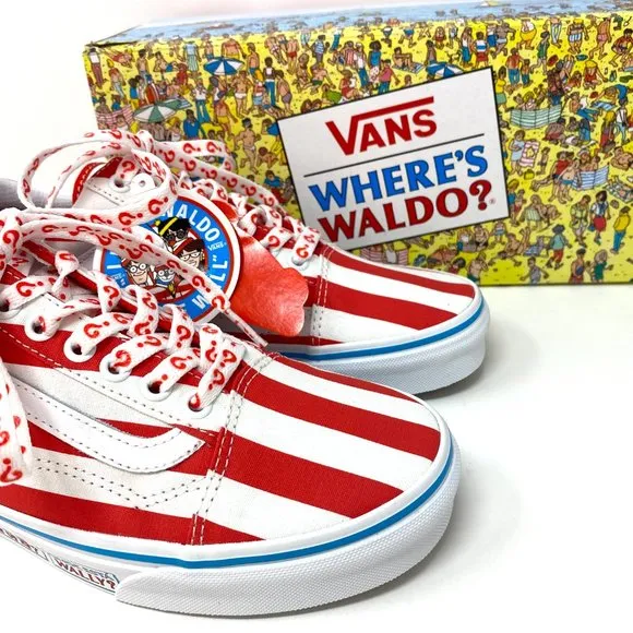 💖MEGA SALE💖VANS &amp; Where's Waldo Old Skool Canvas Red White Men's VN0A3WKT3UV