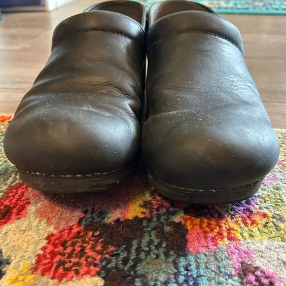 Men’s Dansko XP 2.0 Black Work Clogs Size 44 (10.5)