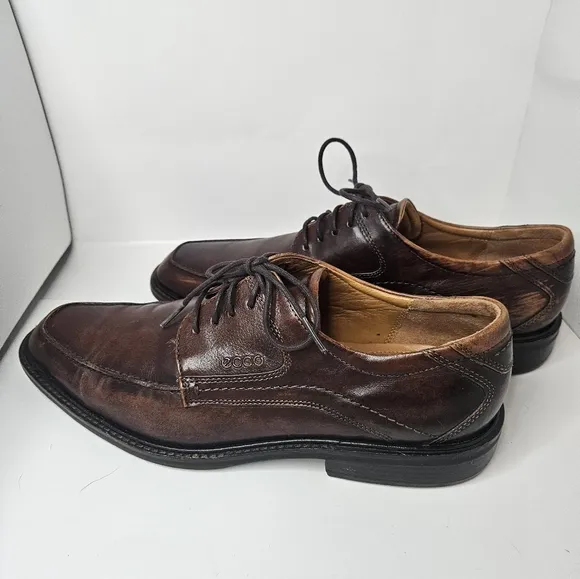 Men's Ecco Brown leather Oxfords size 44