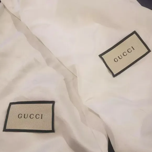 mens gucci slides size 10 Great Condition !! With Box