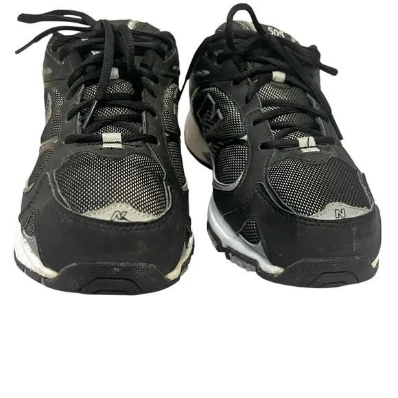 Men's New Balance 505 Black and Gray Athletic Shoes Size 10 1/2