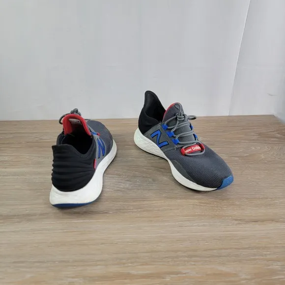 Mens New Balance Fresh Foam Running Shoes Athletic Lightweight Gray Blue Size 9