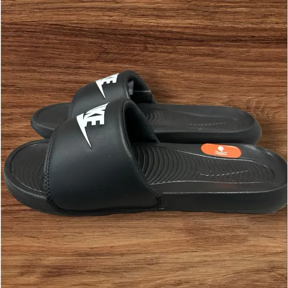 Men’s Nike Victori One Slides in Black with Nike Logo on Padded Vamp, Size 7.