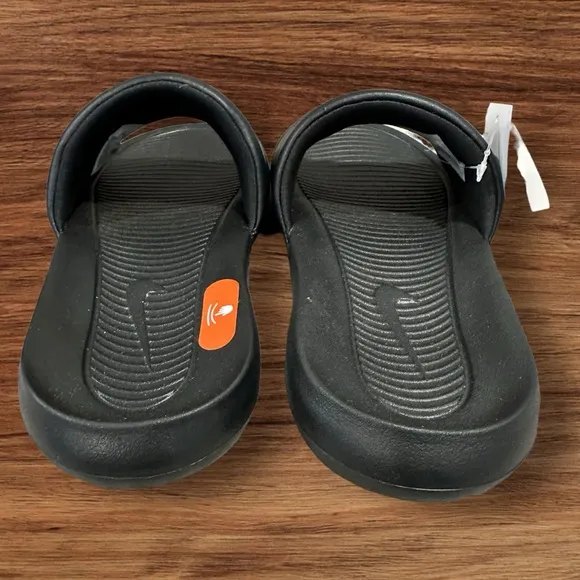Men’s Nike Victori One Slides in Black with Nike Logo on Padded Vamp, Size 7.
