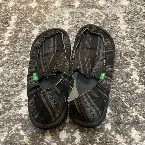 Men’s Sanuk Vagabond slip-on shoes - Size 8