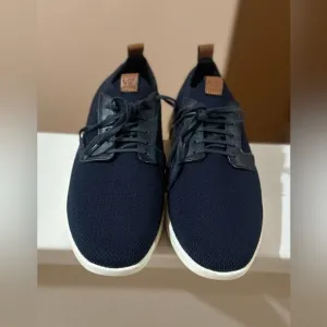 Men’s WOLF AND SHEPHERD SwiftKnit Derby Blue Casual Unisex Shoes M/7 &amp; W/9.