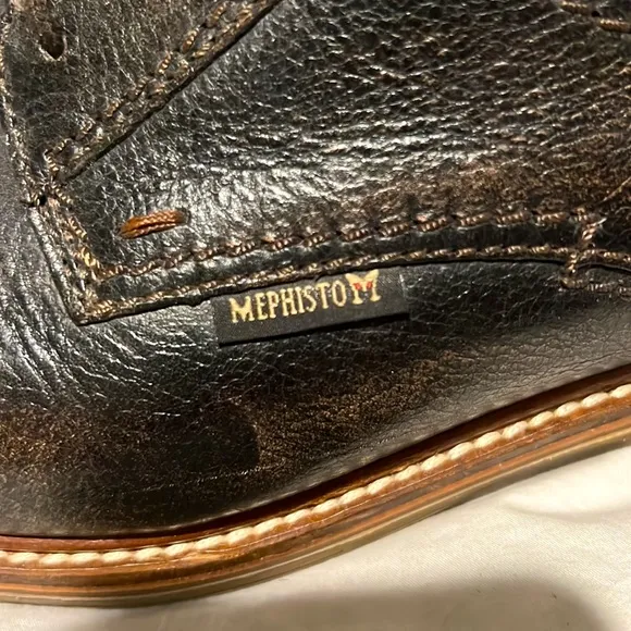 Mephisto Distressed Oxfords 👞