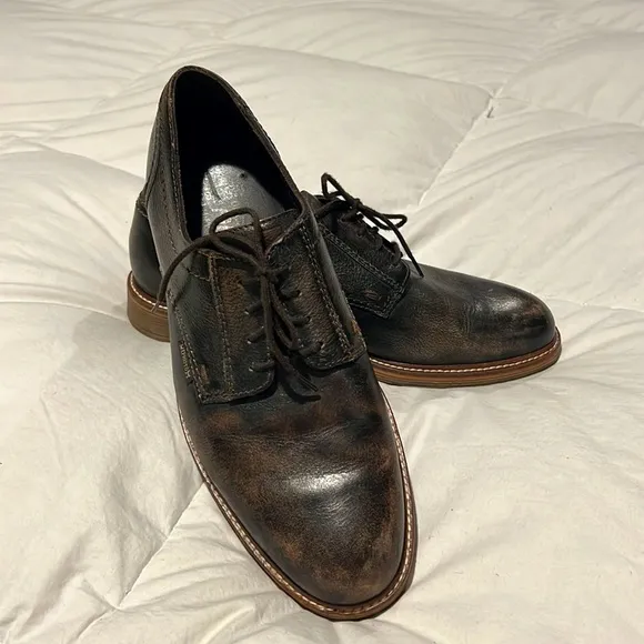 Mephisto Distressed Oxfords 👞