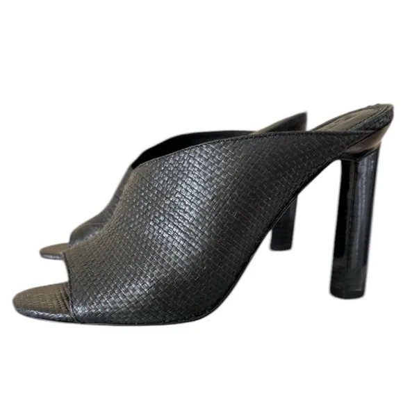 Mercedes Castillo Paulina Raffia Heels